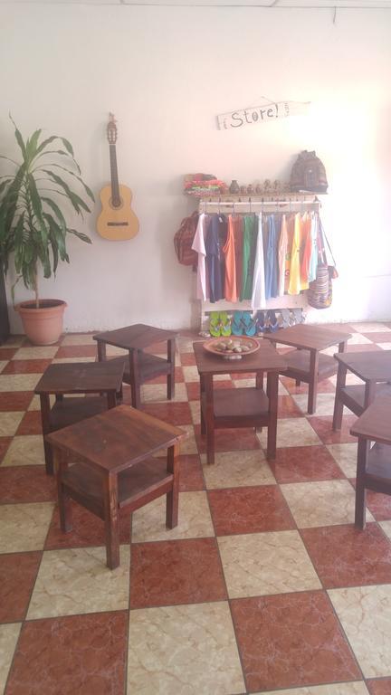 Casa Nica Leon Hostel Exteriér fotografie